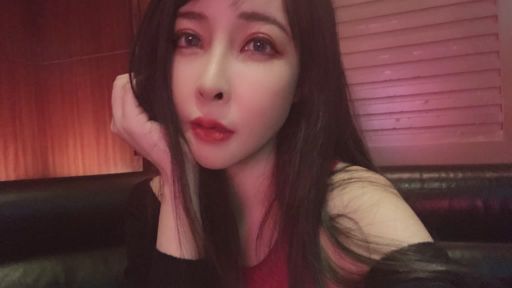 极品美女随机搭讪路人想找喝醉的单身男解决自己的性欲